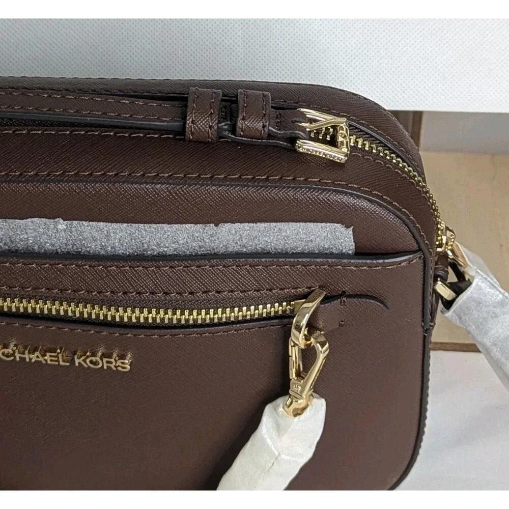 MICHAEL KORS Jet Set Leather Crossbody Bag - Mocha